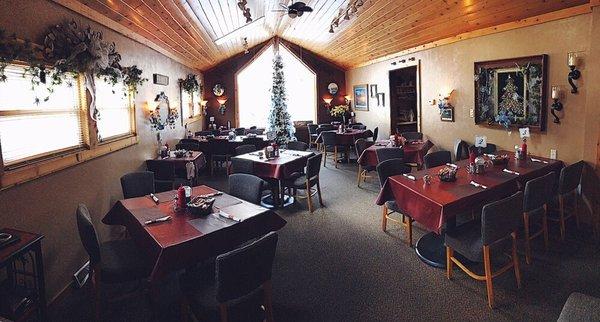 Dining room decorated for the holidays!