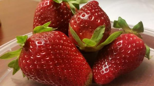 Organic strawberries  for $2.99!