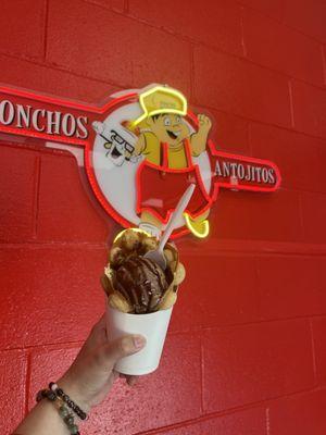 Bubble waffle with Rocky Road