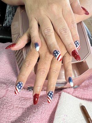 It's great to have nails for 4th July