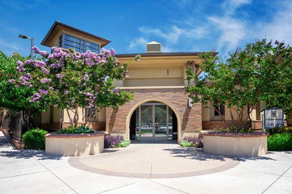 La Verne Village Luxury Apartment Homes & Shops