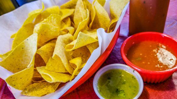 They have a small but very decent salsa and condiments bar. You get a big basket of crunchy corn chips - perfect match!