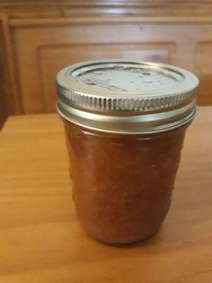 Apple butter, apples from Fairmount Fruit Farm