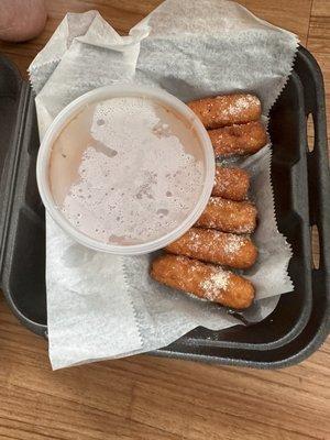 mozzarella sticks (sauce was especially good)