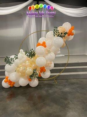 Backdrop Circular with Balloon Garland