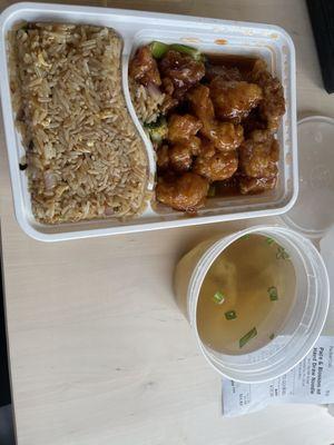 General Tso's Chicken Combination Platter