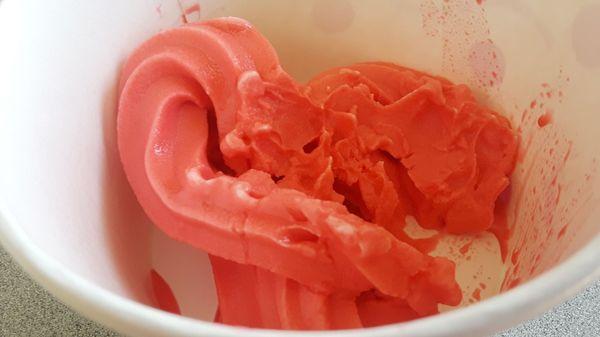 CUPS Frozen Yogurt - Cherry Italian Ice