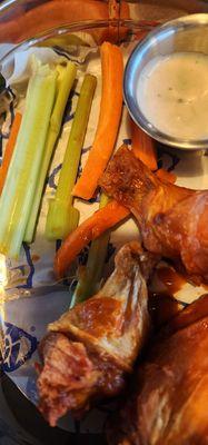 Wings @topgolf in  rancho.  Monday afternoon, rotted celery???????