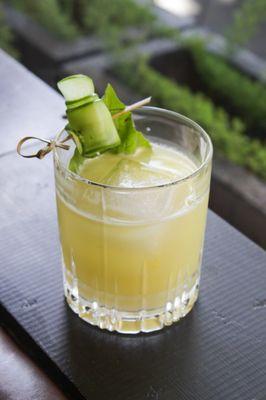 Pearl: haku vodka, cucumbers, grapefruit bitter, yuzu, lemon juice, ginger beer