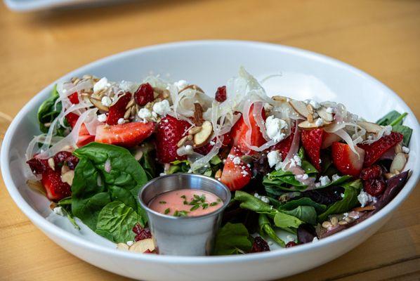 Summer Lettuces at The Grille