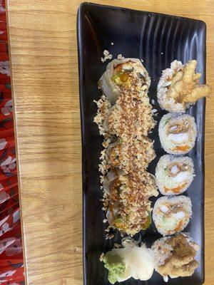 Soft shell crab & Special Roll H