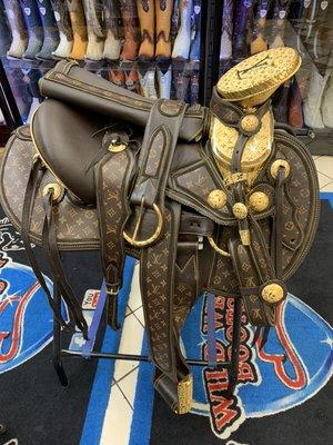 Horse saddle