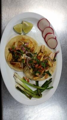 Rico taco de pollo