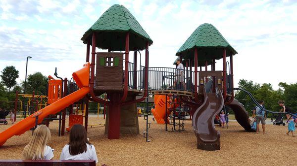 2018-07-12. Macomb Corners Park. Macomb, MI. kids Playground.