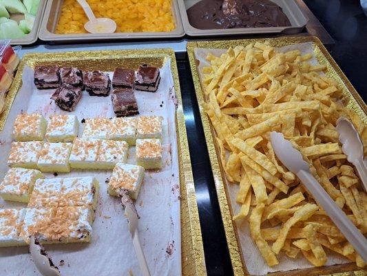 Cake Desserts and Won Ton Chips