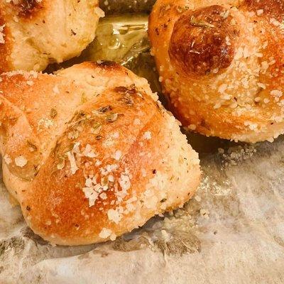 Garlic Knots