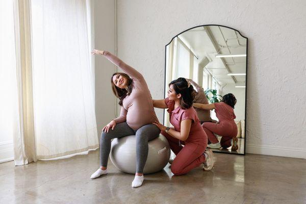 Therapeutic exercise and private yoga for expectant mothers