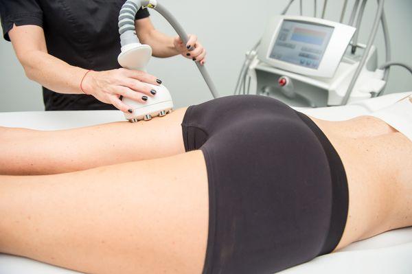 Venus Legacy anti-cellulite treatment. RF, PEMF and suction.