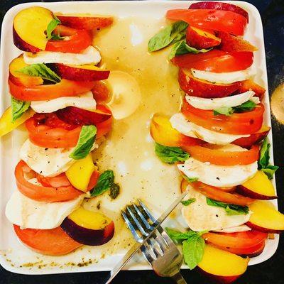 Summer caprese salad with peaches