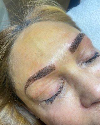 Microblading 3d stroke.