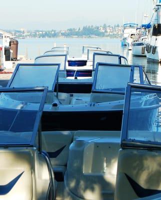 Rental Boats (19-22 feet)