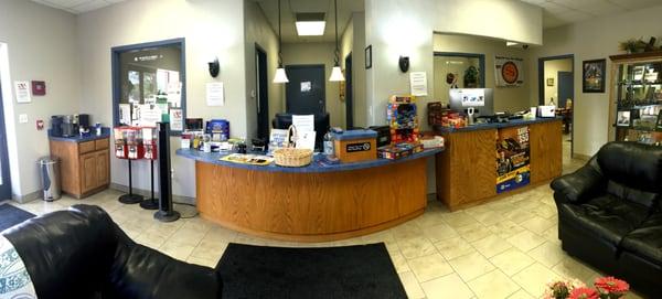 Front desk of Lobby. 
 Gierisch Brothers Motor Company, Ltd 
 Roanoke, Texas