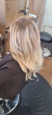 Blonde, Cut & Color