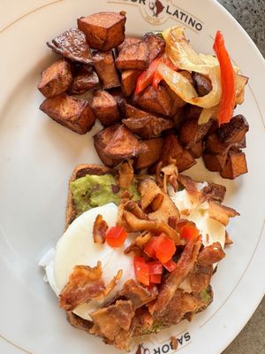 Tostada con Guacamole