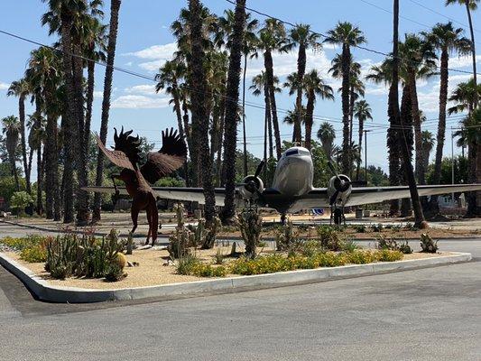 It's a beautiful day at Flabob Airport!