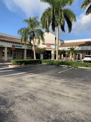 Entrance to Boca Veterinary in the back corner of strip mall.