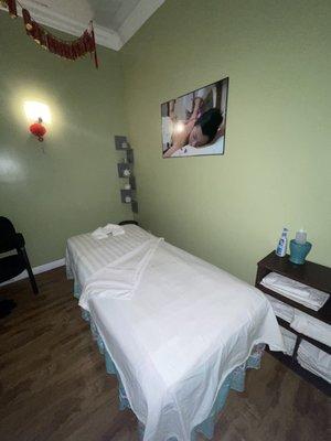 Massage bed room