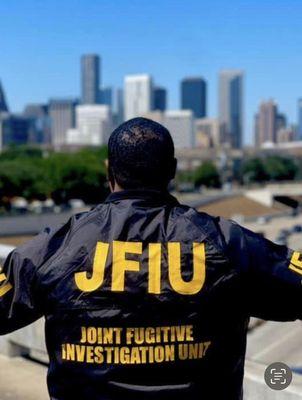 Join Fugitive Investigations Unit