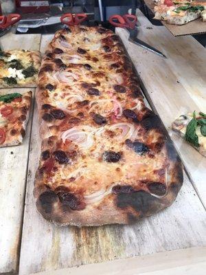 Mozzarella, Onions and Olives