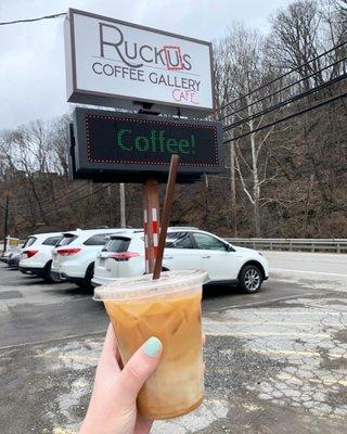 Iced Caramel Macchiato