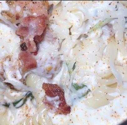 Chicken Bacon Ranch Pasta with Spinach