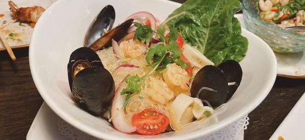 Seafood Clay Pot