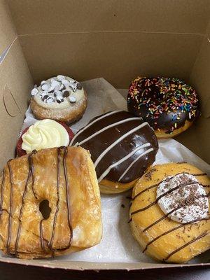 Cronut, red velvet, cannoli, chocolate mouse, Boston cream