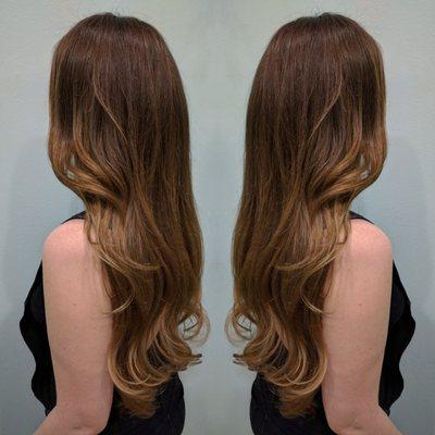 A natural Balayage, nothing too heavy. We kept the lightness closer to the face.