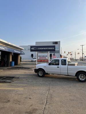 Perry's Tires Service