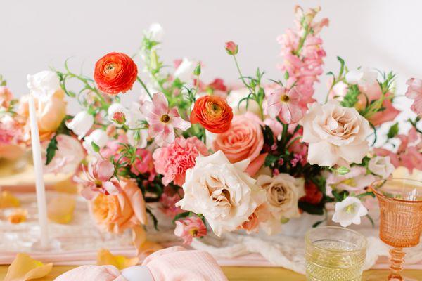 Blush wedding centerpieces