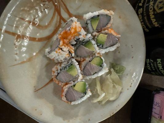 Yellowtail Roll