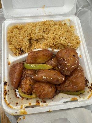 Orange chicken and fried rice (L28).