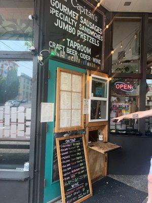 Outdoor ordering window! Quick friendly service on 4th of July