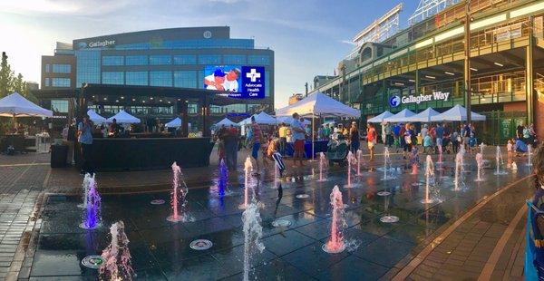 Tap pic it's Pano-Gallagher Way French Market