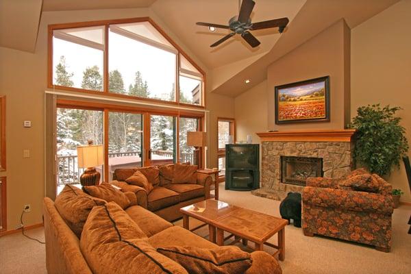 One Breckenridge Place - Spacious Living Rooms