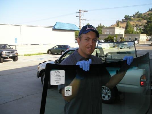 Jordan has 12 years experience as a Auto Glass Installer. A native of San Diego, Jordan takes pride as a craftsman in his trade.