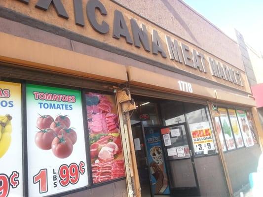 La Mexicana Meat Market