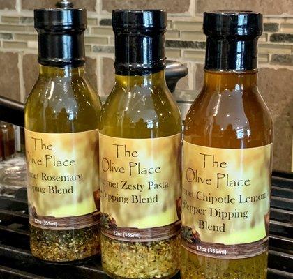 Pre-blended oils and spices