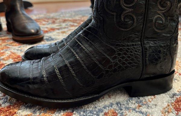 Villalobos Custom Boots - Shoe Repair