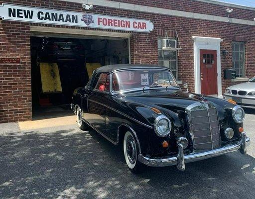 Antique Mercedes in for service. The Best Care for The Best Cars!